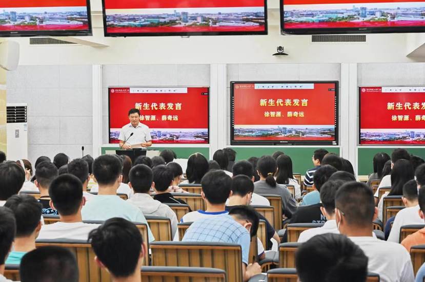 6ec6a648a05261c945b379274bd0ed6